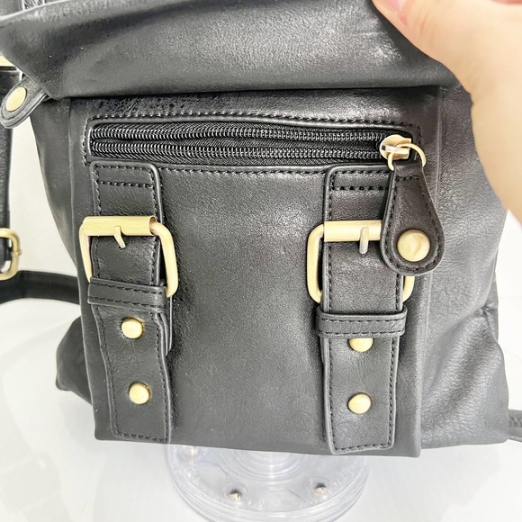 Black Zip Top Adjustable Crossbody Strap Shoulder Bag - Picture 2 of 9